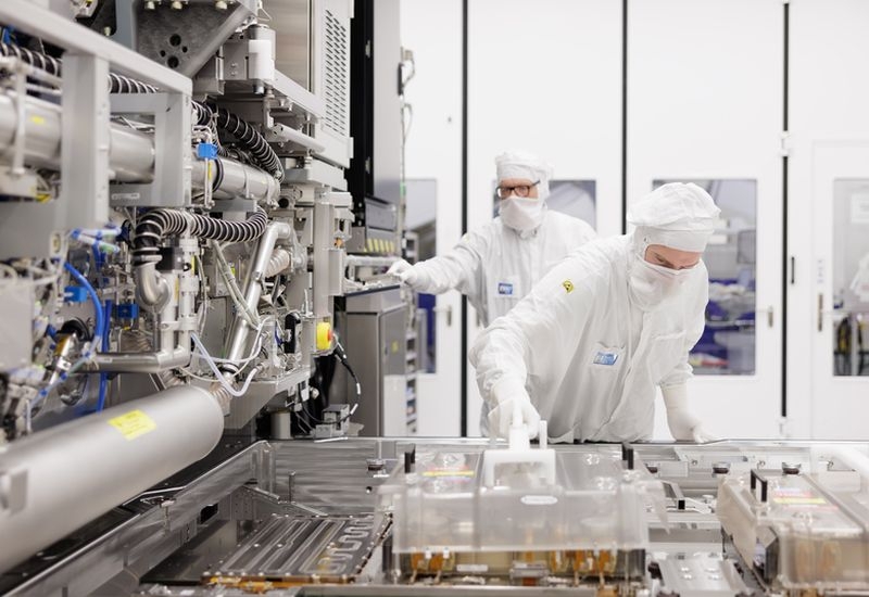 Производство передовых чипов ускорится — TSMC, Samsung и Intel договорились о переходе на увеличенные фотомаски