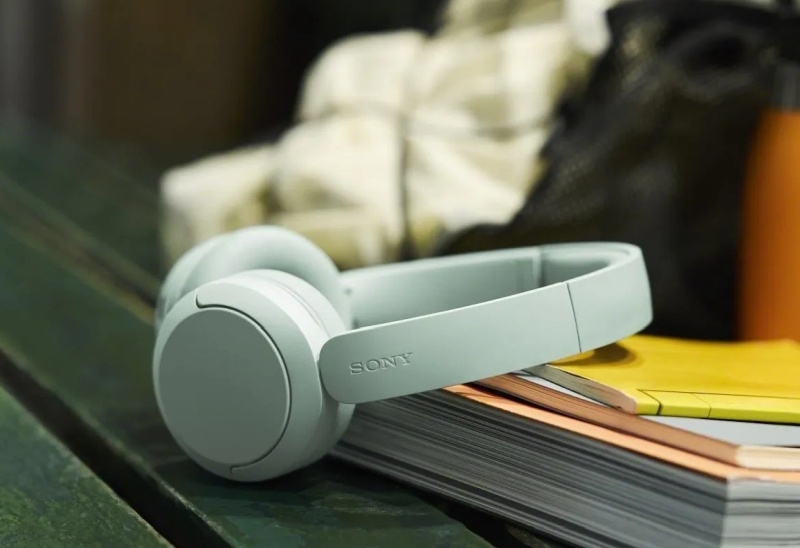 Sony представила реинкарнацию легендарных наушников XM4 — почти без изменений, но дешевле