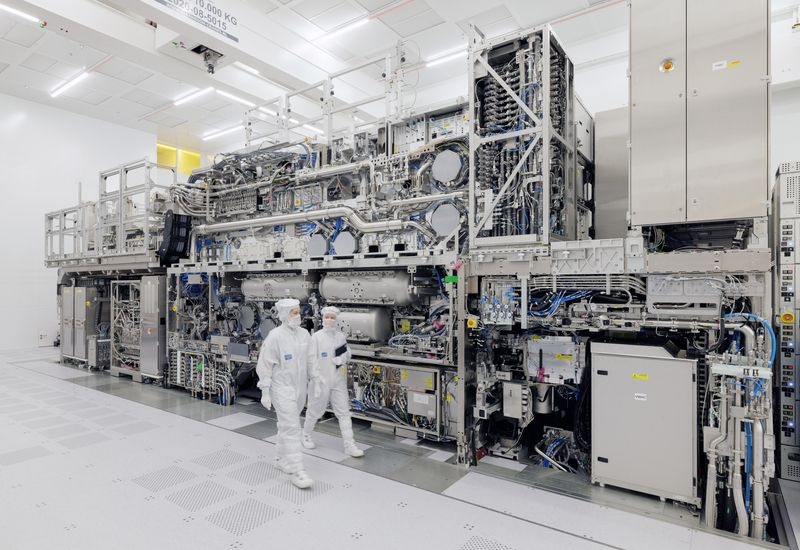 Все EUV-сканеры ASML расписаны до конца 2027 года — компания начала строительство нового завода