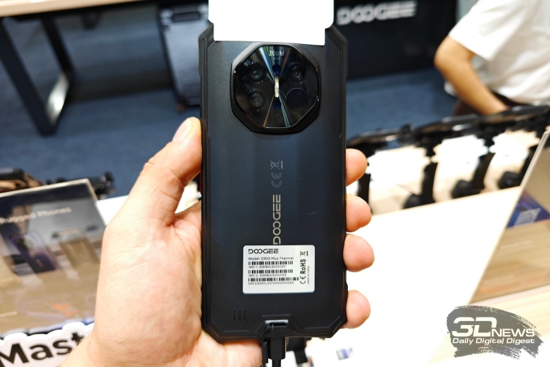 Doogee привезла на IFA 2026 защищённый смартфон с ИИ-тепловизором, флагман с огромным аккумулятором и другие гаджеты