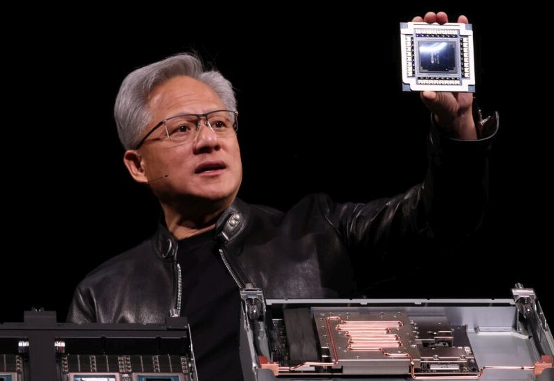 Глава Nvidia заявил, что доля компании на китайском рынке ИИ-ускорителей упала до нуля