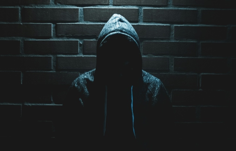 Pornhub призвал Apple, Google и Microsoft встроить проверку возраста прямо в смартфоны и ПК