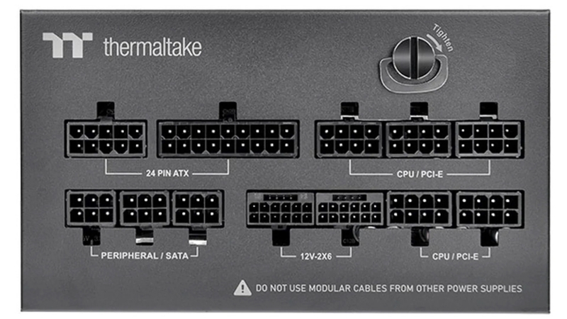 Thermaltake представила блок питания, при замене которого не придётся отключать кабели