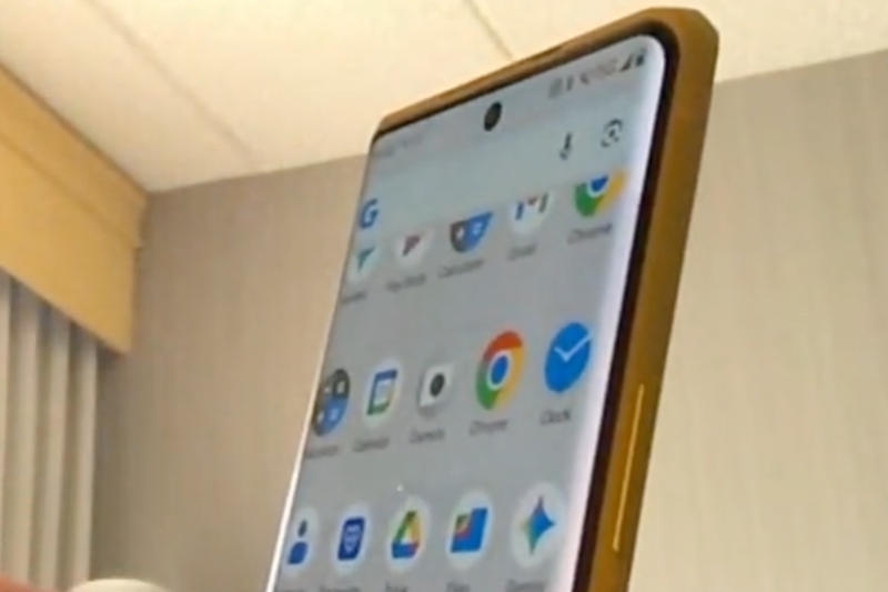 Trump Mobile T1 Phone оказался подозрительно похож на HTC U24 Pro