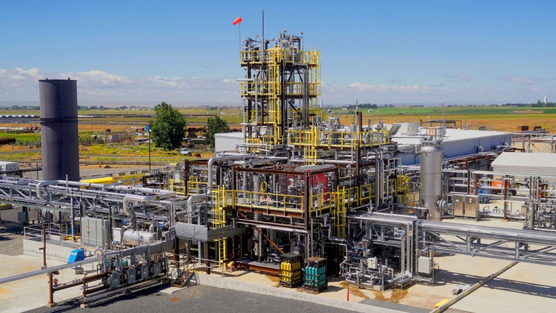 В США запустили первое производство керосина из атмосферного CO2 — о цене лучше не спрашивать